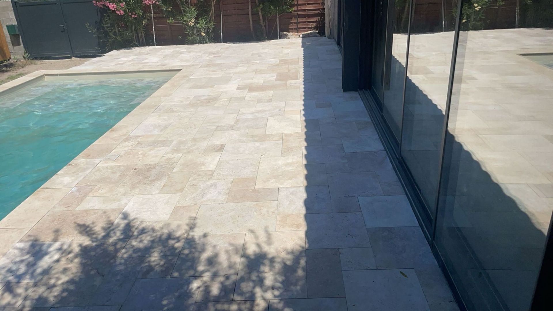 Aménagement de terrasse à Arles — après