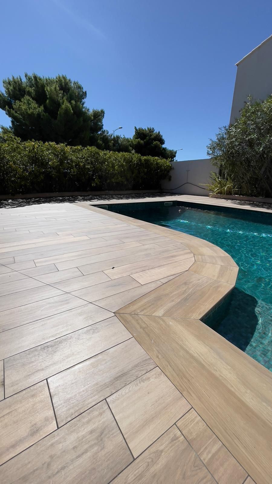 Carrelage de terrasse à Arles — SANTIAGO CARRELAGE
